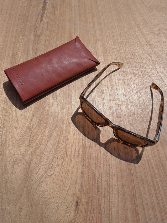Glasses cover - Brandy